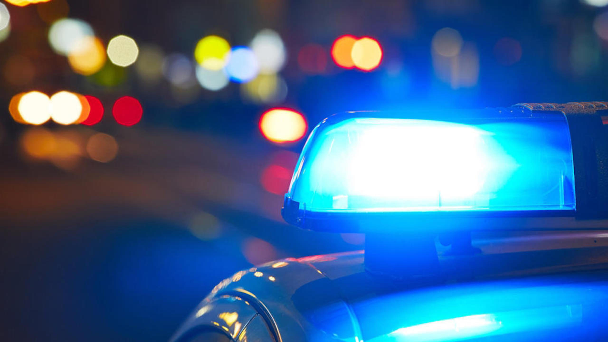 Driver killed in high-speed crash with cement truck on Interstate 35W in Alvarado