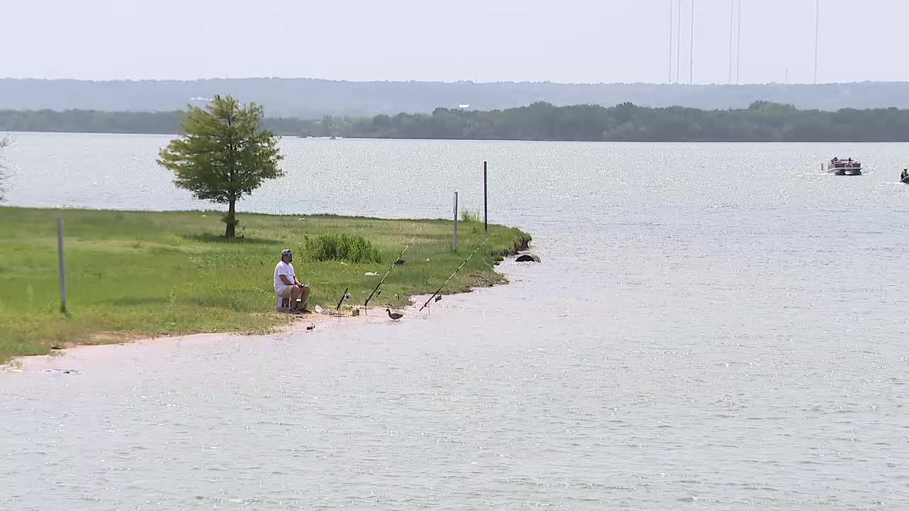 27-year-old man drowns at Joe Pool Lake on Thursday evening