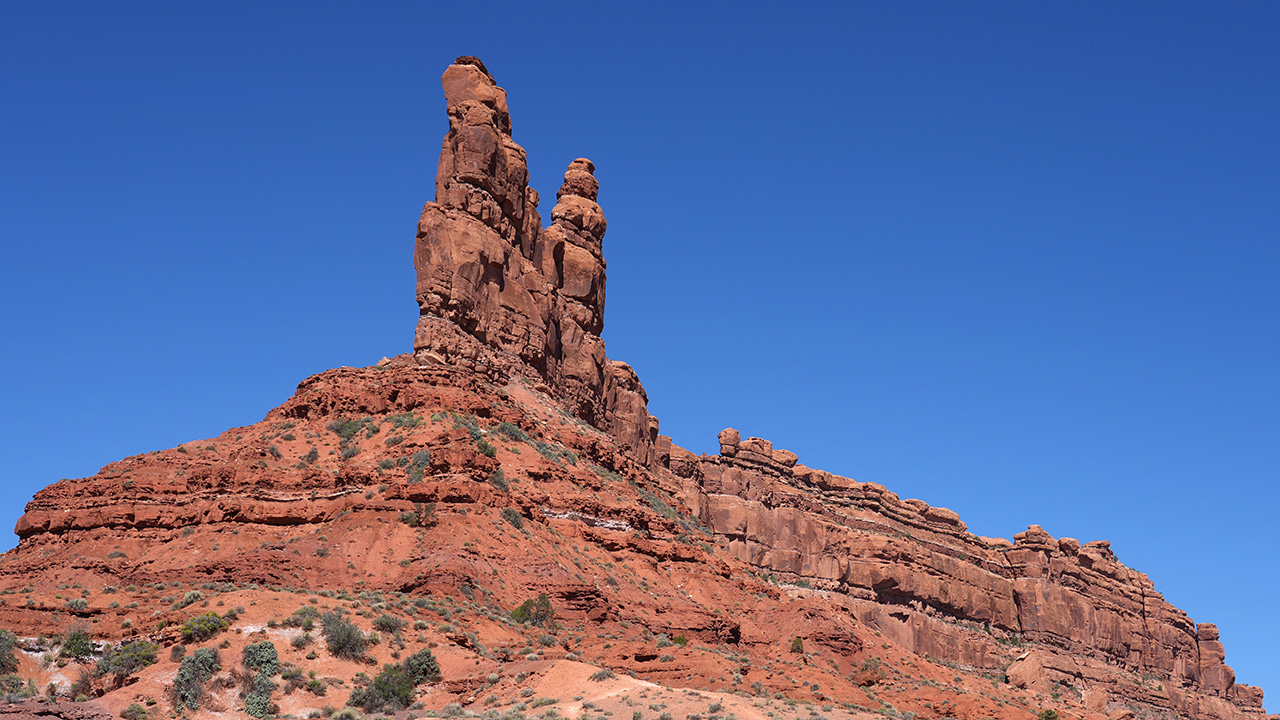 Trump signs order shrinking 2 Utah national monuments by 90%