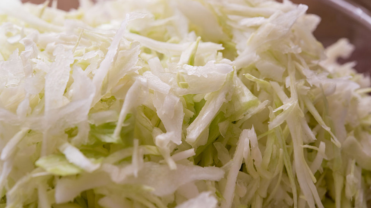 Cyclospora outbreak possibly linked to lettuce from Taco Bell supplier: Report